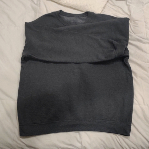 Large fruit of the loom grey sweatshirt - Picture 1 of 2